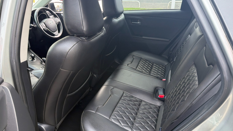 Toyota Auris 1.8 Hybrid GB25 5dr CVT Hybrid Hatchback